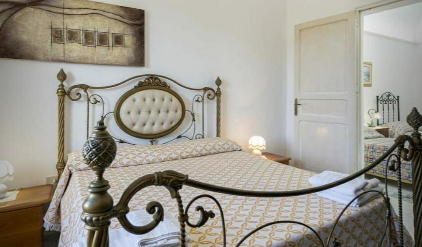Casa Vacanze Nonna Tuzza Marsala Kültér fotó