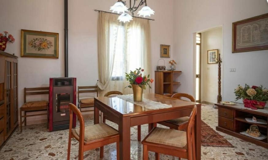 Casa Vacanze Nonna Tuzza Marsala Kültér fotó